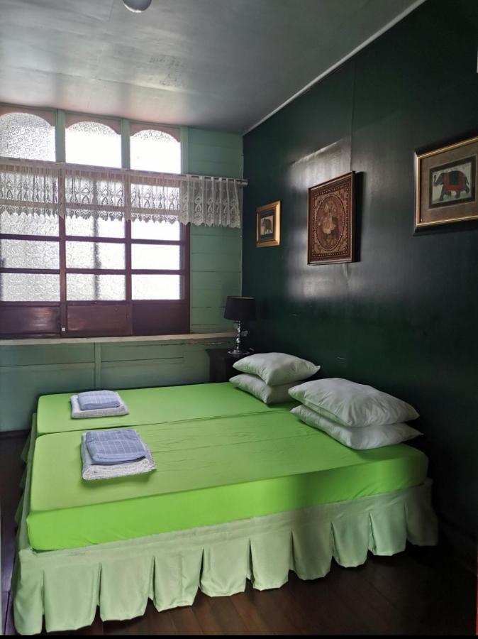 Casa Conchita Bed & Breakfast Taal Luaran gambar