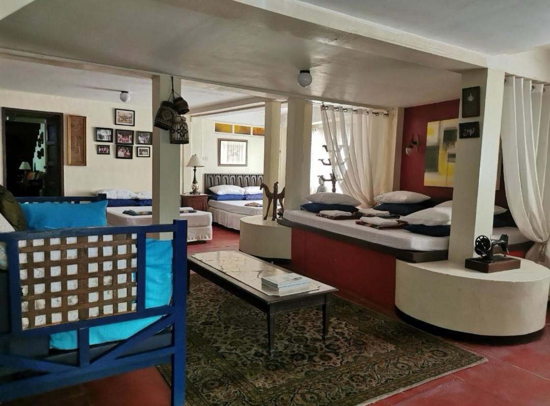 Casa Conchita Bed & Breakfast Taal Luaran gambar